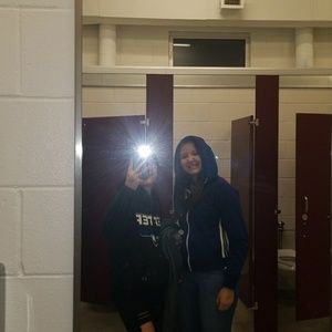 Meet your Posher, Maria